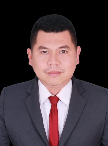 លោក ស្រៀង ទិត្យ